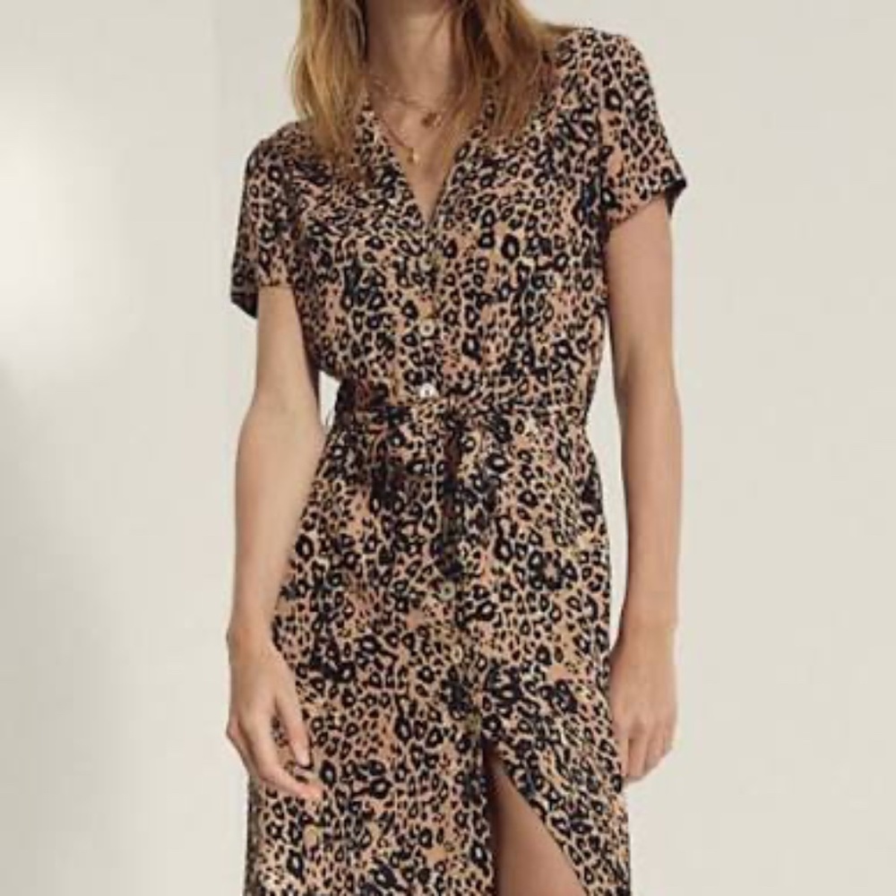 Aritizia I Wilfred I  Leopard Shirt Dress I Size-Medium